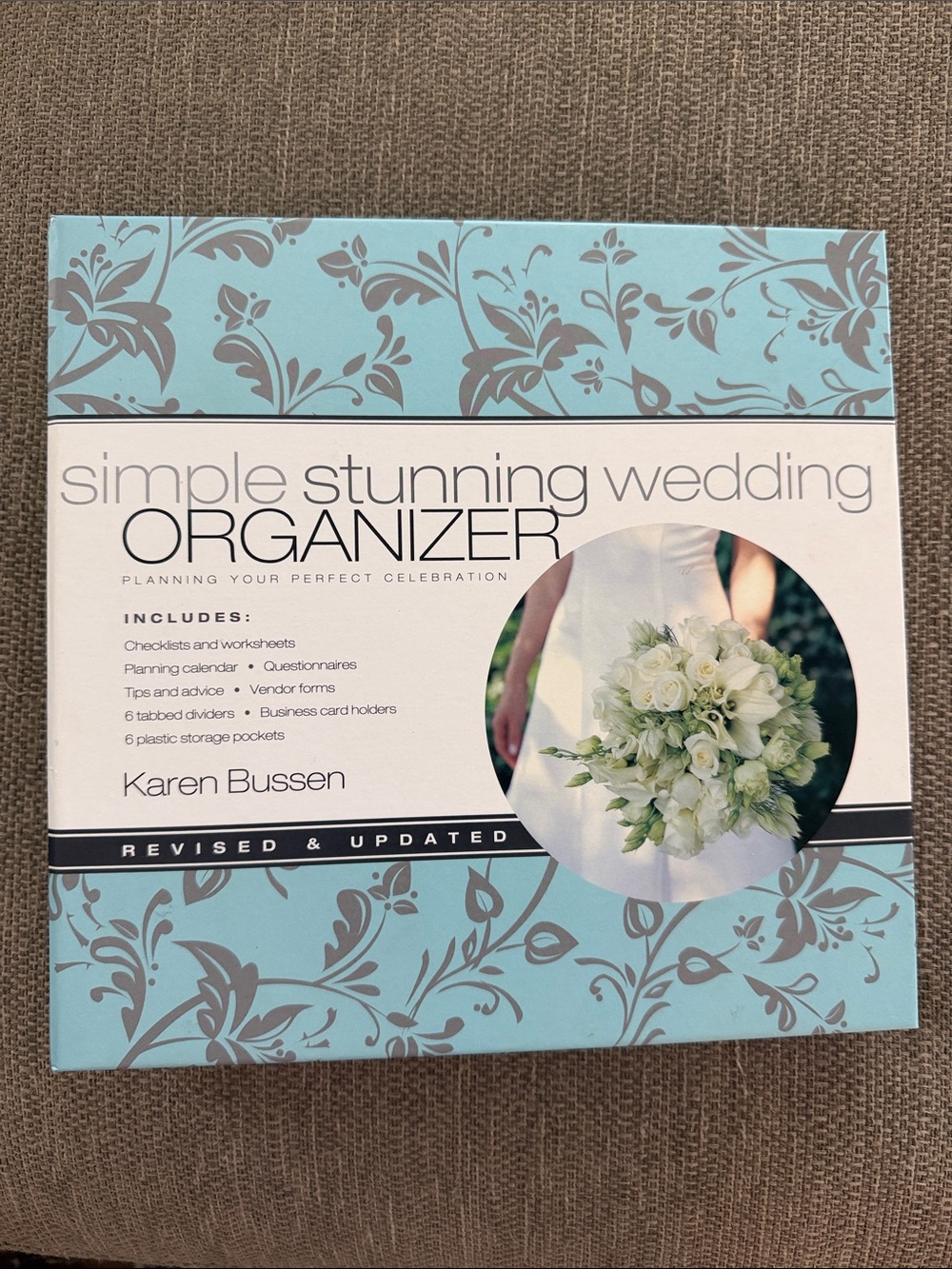 Abrams Books Wedding Organizer in Light Blue and Gray Floral Design